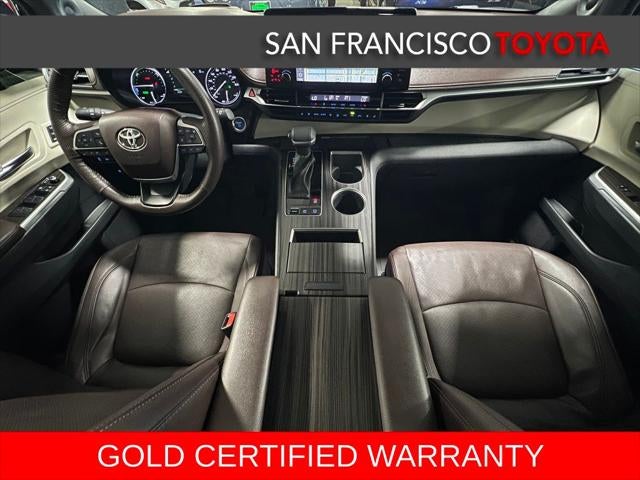 2022 Toyota Sienna Platinum 7 Passenger