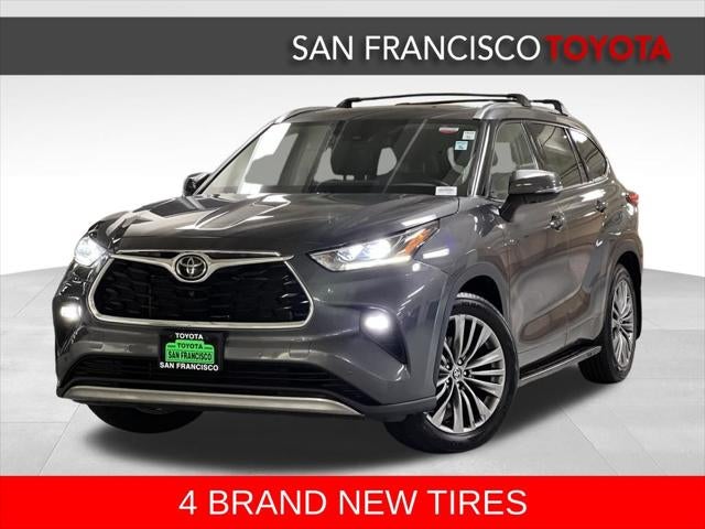 2022 Toyota Highlander Platinum