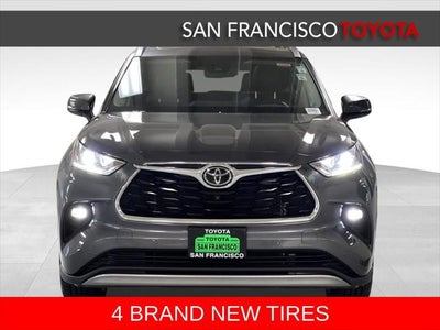 2022 Toyota Highlander Platinum