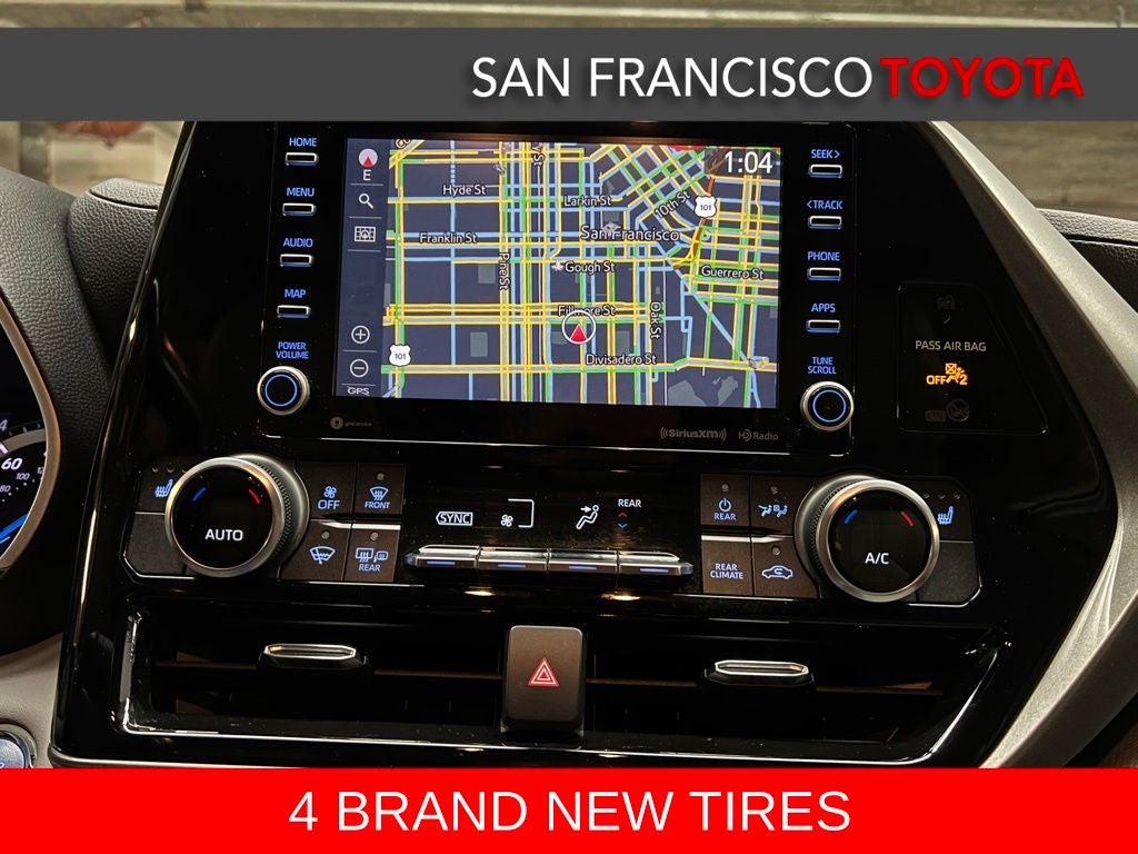 2022 Toyota Highlander Hybrid XLE