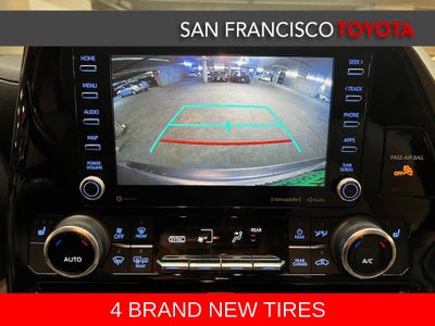 2022 Toyota Highlander Hybrid XLE
