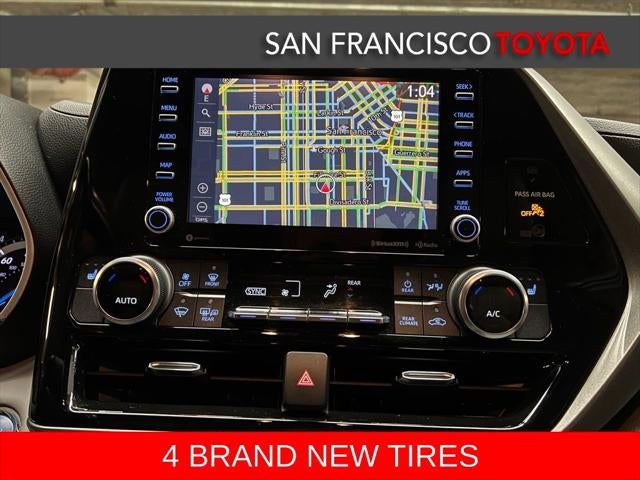 2022 Toyota Highlander Hybrid XLE