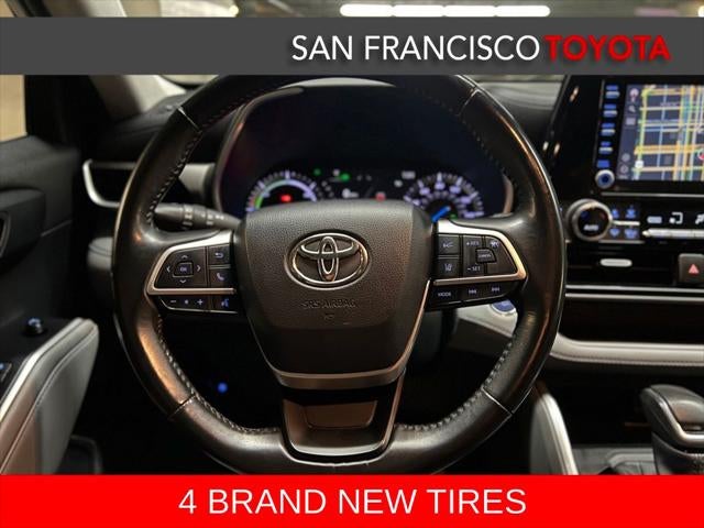 2022 Toyota Highlander Hybrid XLE
