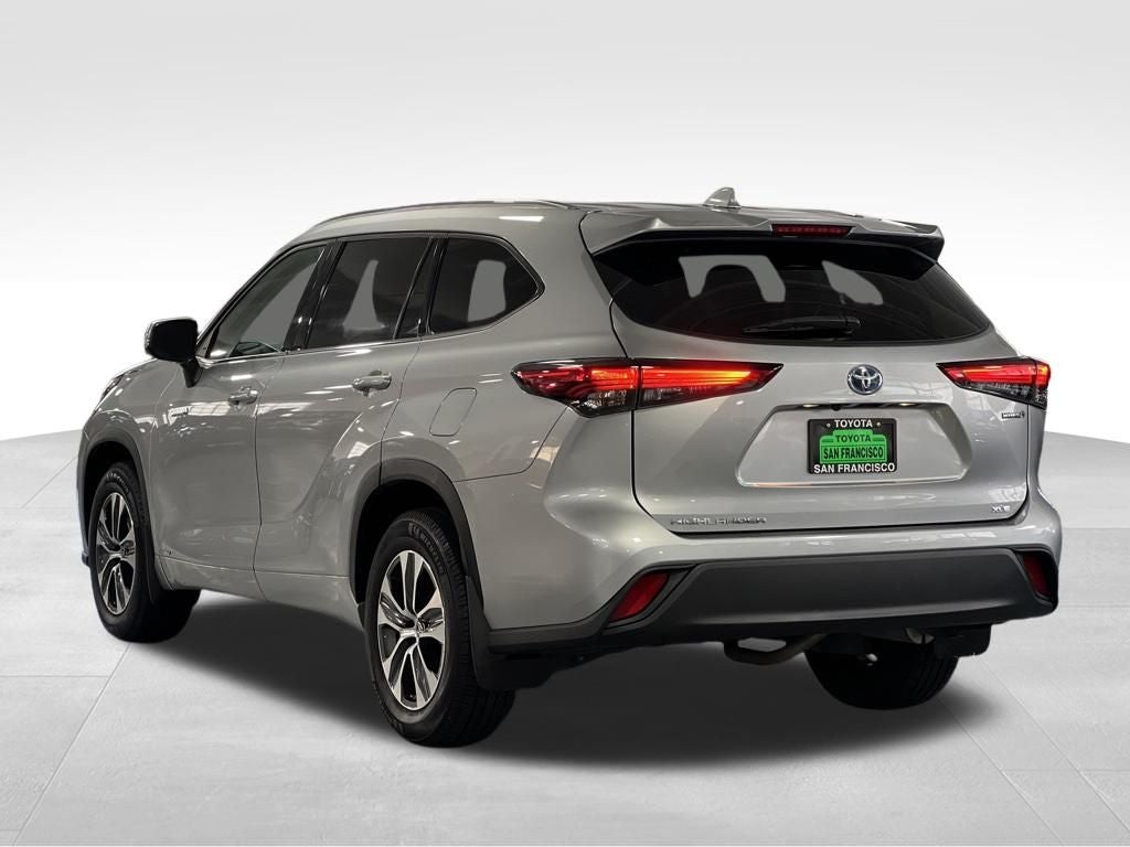 2021 Toyota Highlander Hybrid XLE