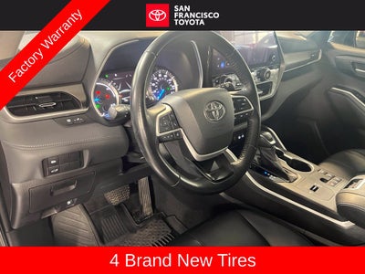 2023 Toyota Highlander Hybrid XLE