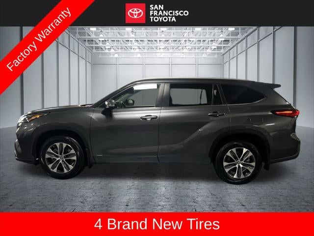 2023 Toyota Highlander Hybrid XLE