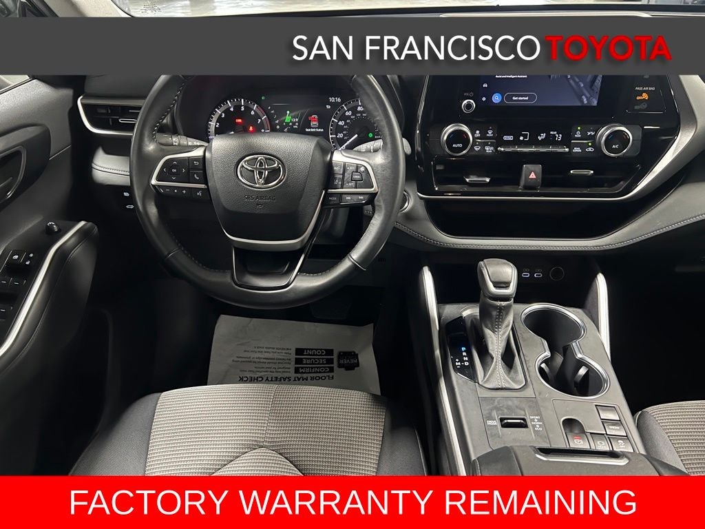 2023 Toyota Highlander LE