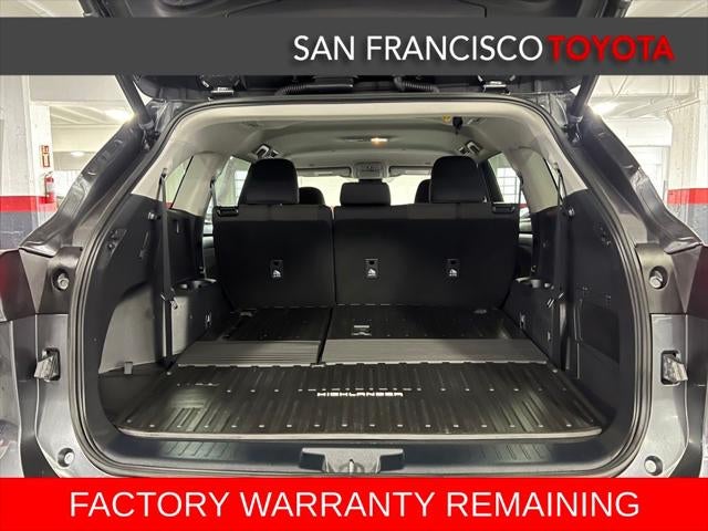2023 Toyota Highlander LE