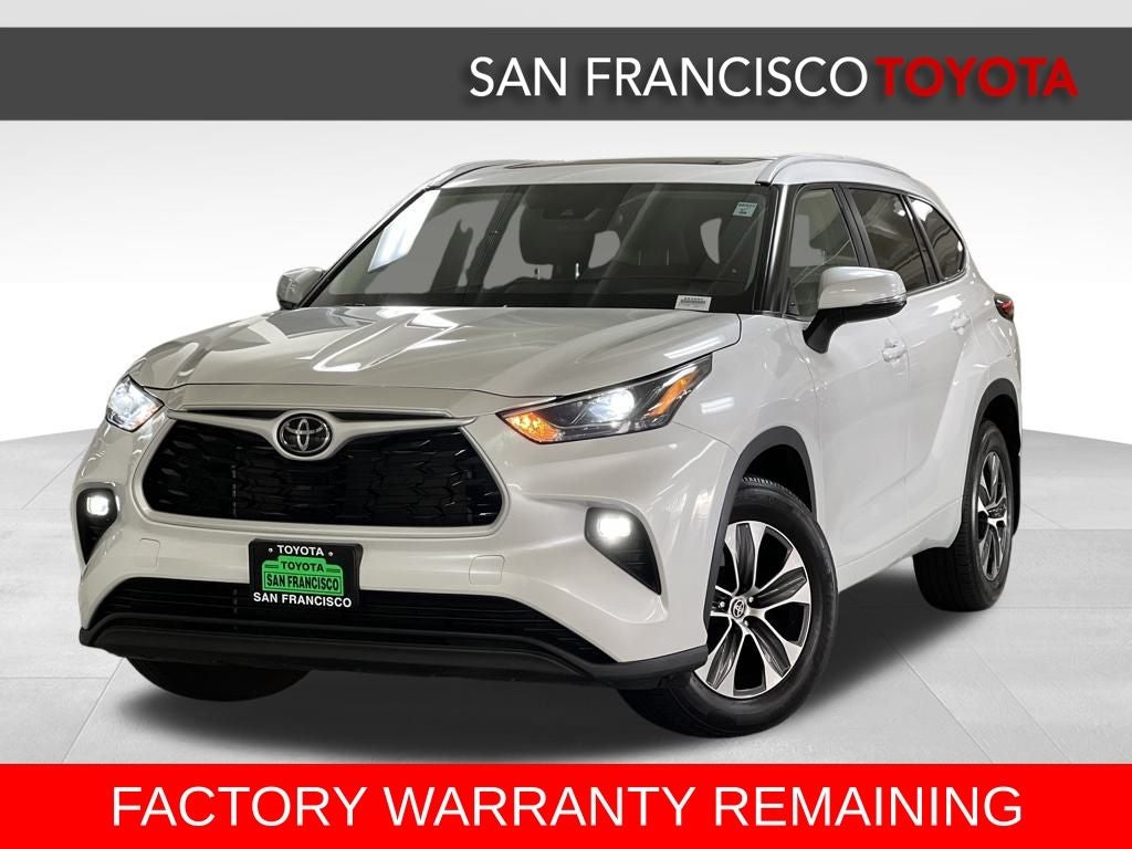 2025 Toyota Highlander XLE