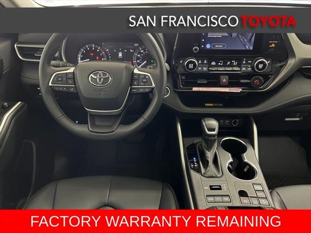 2025 Toyota Highlander XLE