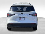 2026 Toyota Sienna LE 7 PASSENGER
