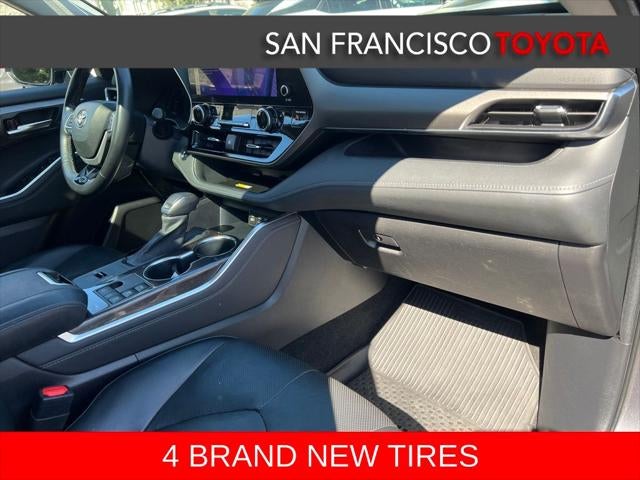 2023 Toyota Highlander Hybrid Limited