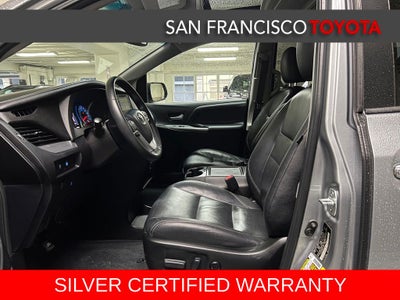 2016 Toyota Sienna SE Premium 8 Passenger