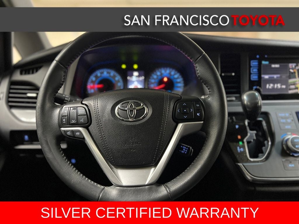 2016 Toyota Sienna SE Premium 8 Passenger