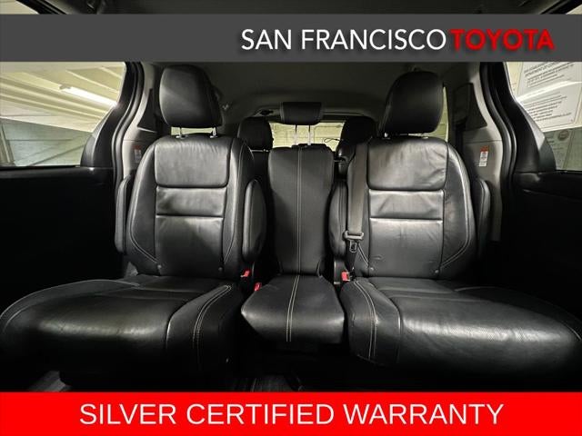 2016 Toyota Sienna SE Premium 8 Passenger