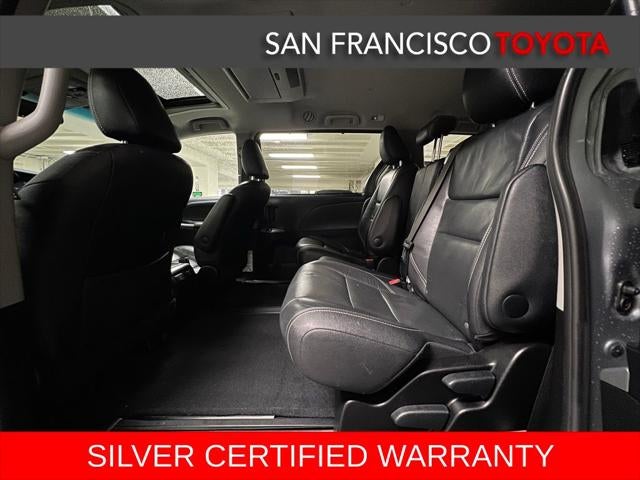 2016 Toyota Sienna SE Premium 8 Passenger