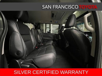 2016 Toyota Sienna SE Premium 8 Passenger