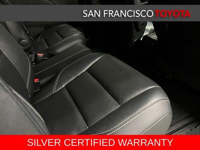 2016 Toyota Sienna SE Premium 8 Passenger