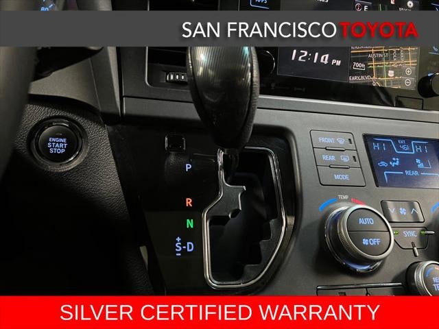 2016 Toyota Sienna SE Premium 8 Passenger