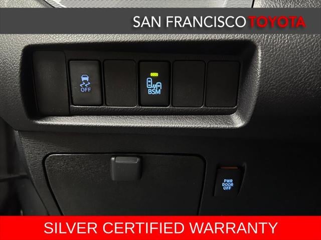 2016 Toyota Sienna SE Premium 8 Passenger