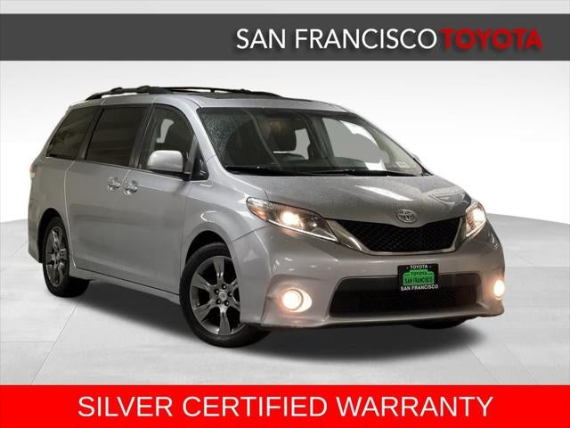 2016 Toyota Sienna SE Premium 8 Passenger