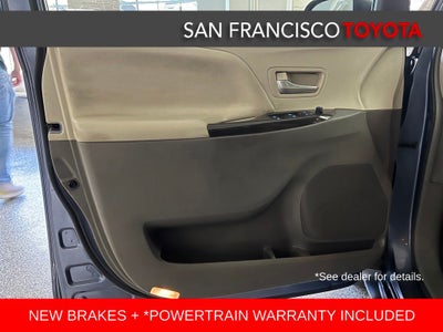 2016 Toyota Sienna XLE Premium 8 Passenger