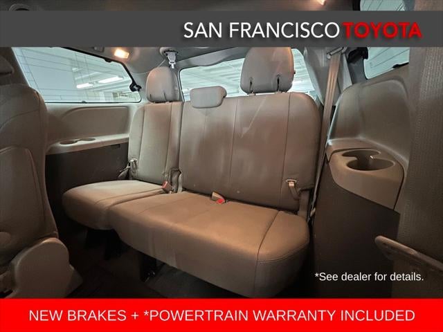 2016 Toyota Sienna XLE Premium 8 Passenger