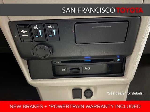 2016 Toyota Sienna XLE Premium 8 Passenger