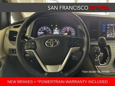 2016 Toyota Sienna XLE Premium 8 Passenger