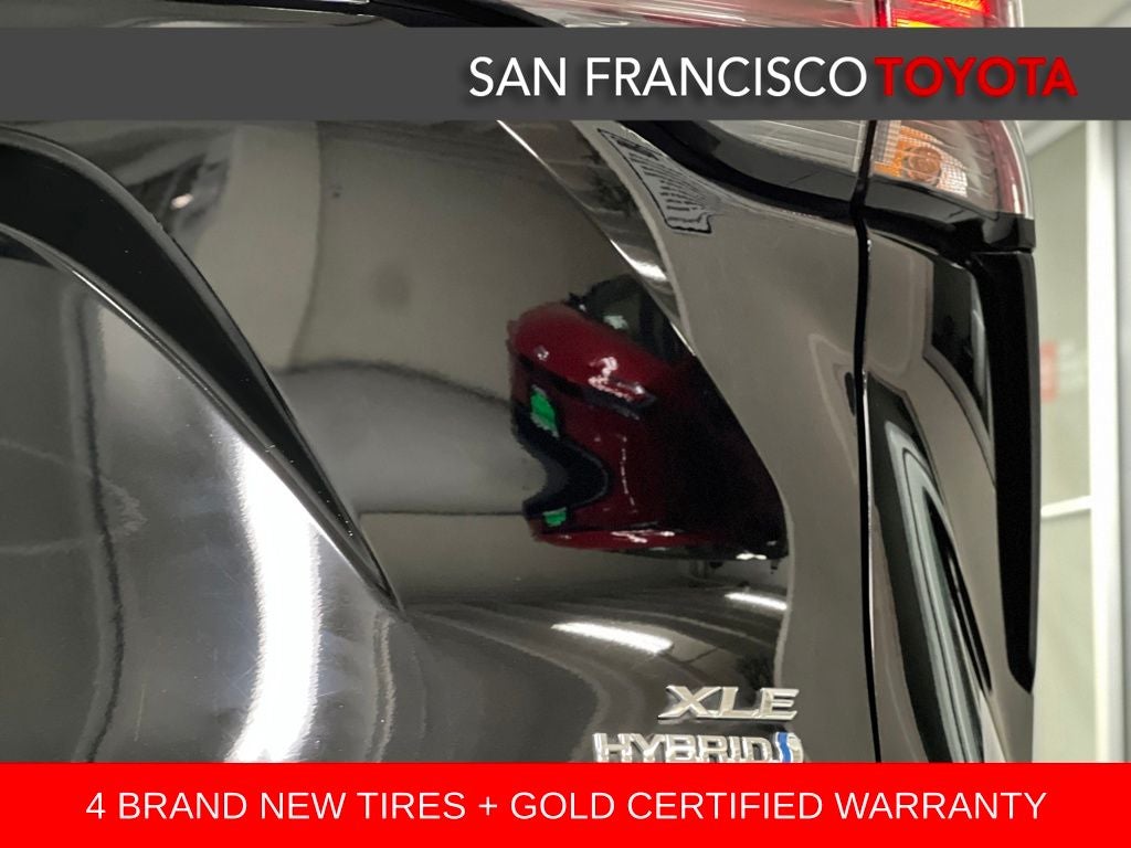 2024 Toyota Sienna XLE 8 Passenger