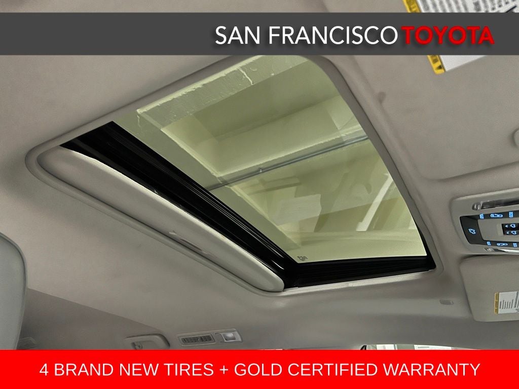 2024 Toyota Sienna XLE 8 Passenger