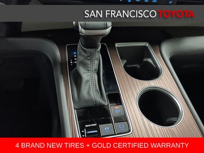 2024 Toyota Sienna XLE 8 Passenger
