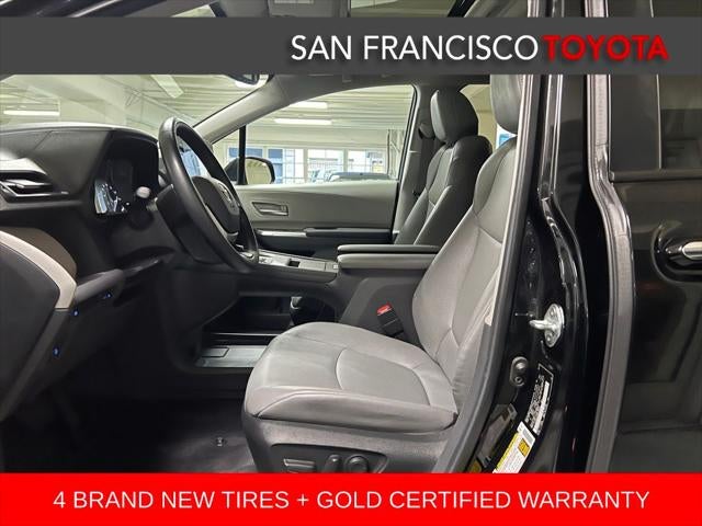 2024 Toyota Sienna XLE 8 Passenger
