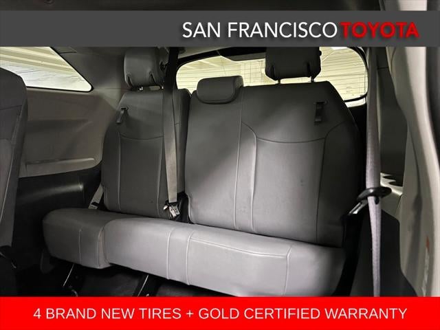 2024 Toyota Sienna XLE 8 Passenger