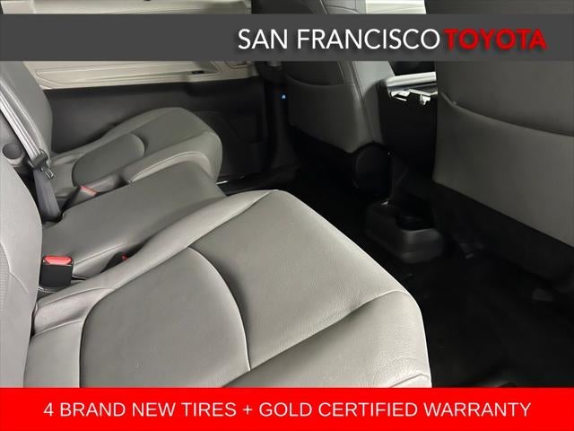 2024 Toyota Sienna XLE 8 Passenger