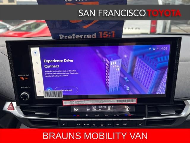 2025 Toyota Sienna XLE 8 Passenger