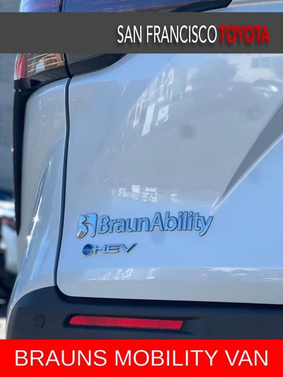 2026 Toyota Sienna XLE 8 Passenger