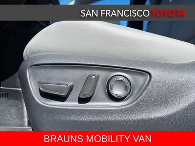 2026 Toyota Sienna XLE 8 Passenger