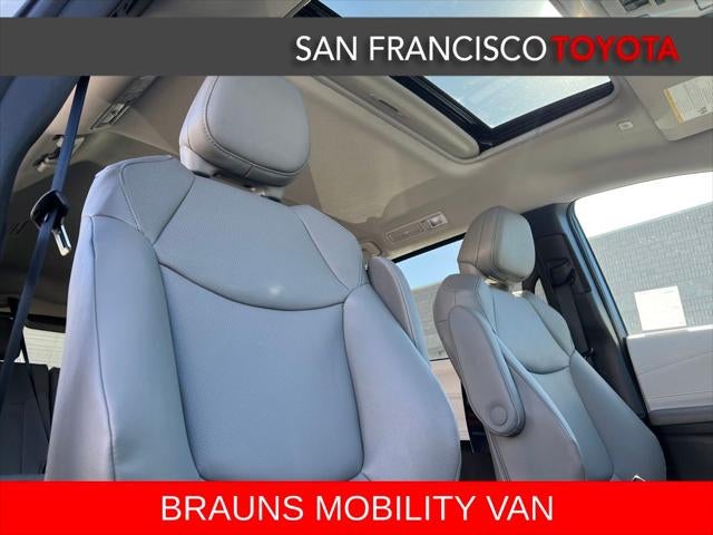 2026 Toyota Sienna XLE 8 Passenger