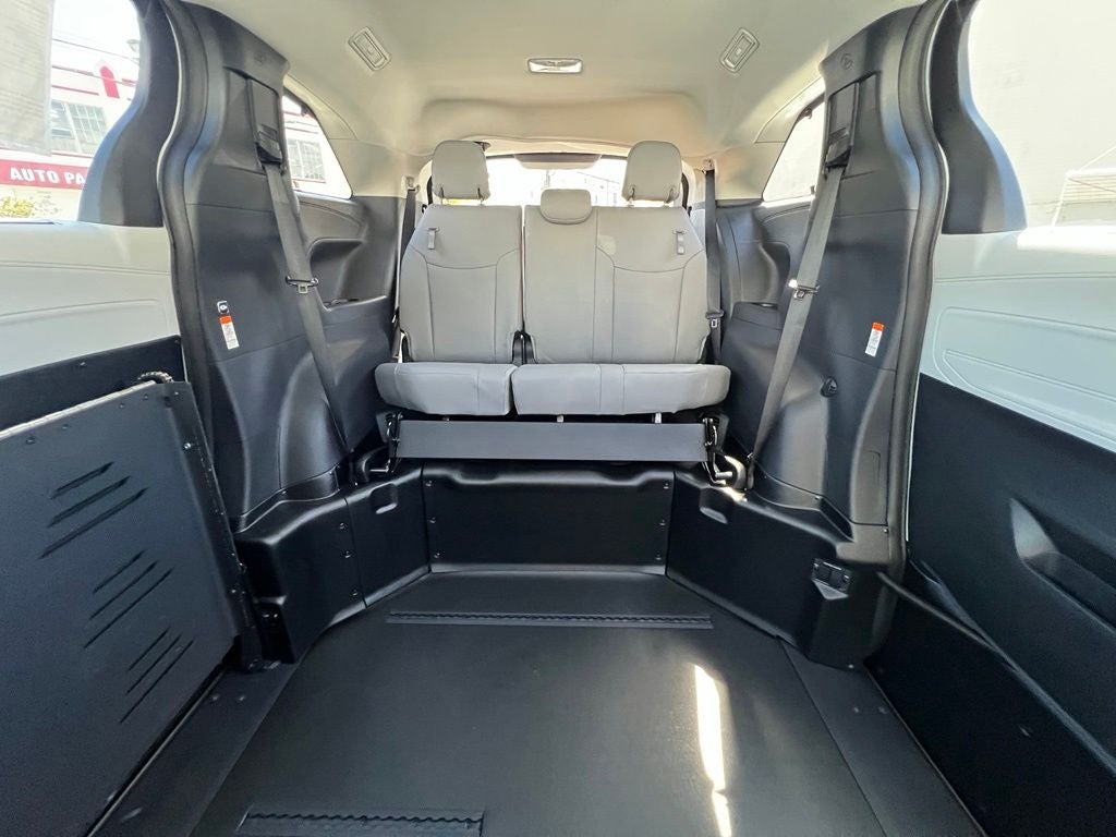 2026 Toyota Sienna XLE BRAUN MOBILITY