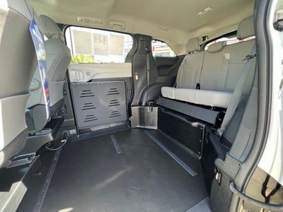 2026 Toyota Sienna XLE BRAUN MOBILITY