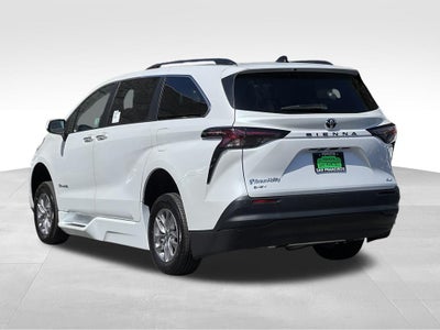 2026 Toyota Sienna XLE BRAUN MOBILITY