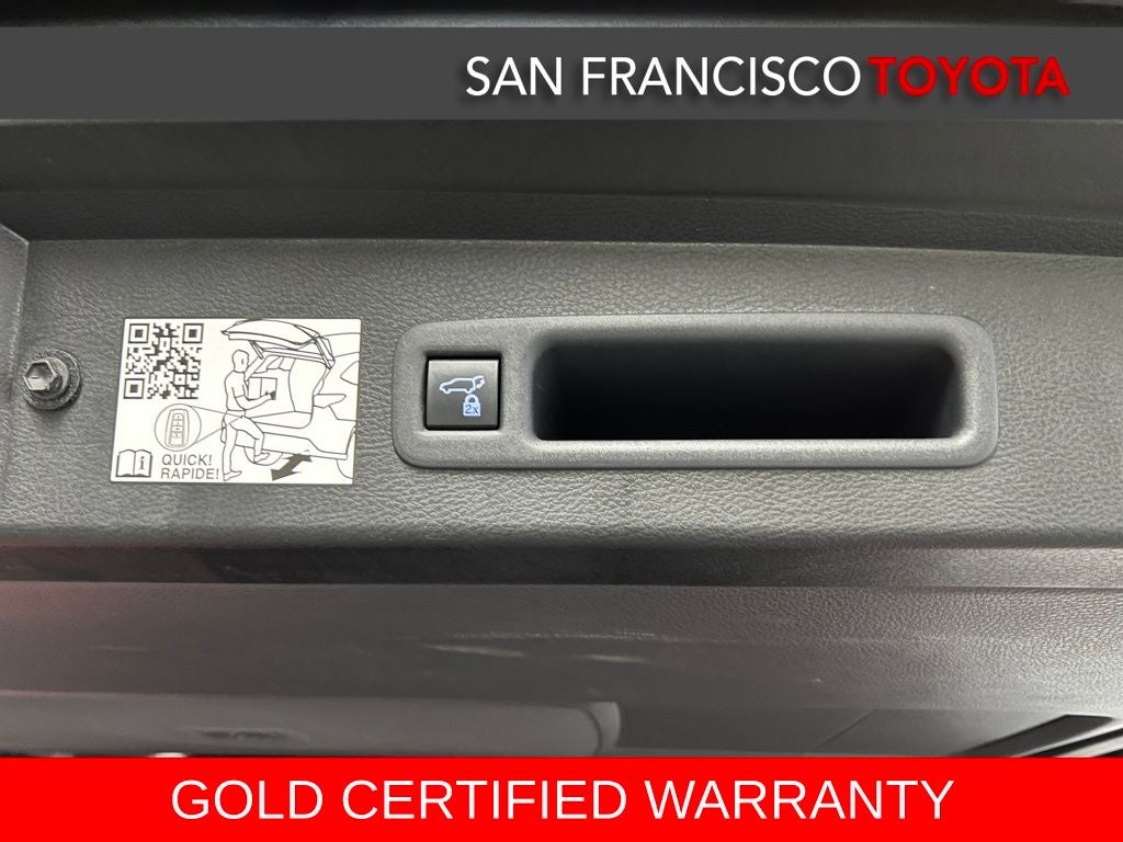 2021 Toyota Sienna Limited 7 Passenger