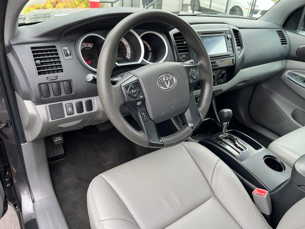 2015 Toyota Tacoma 2WD Access Cab I4 AT (Natl)