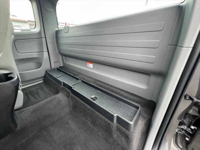 2015 Toyota Tacoma 2WD Access Cab I4 AT (Natl)