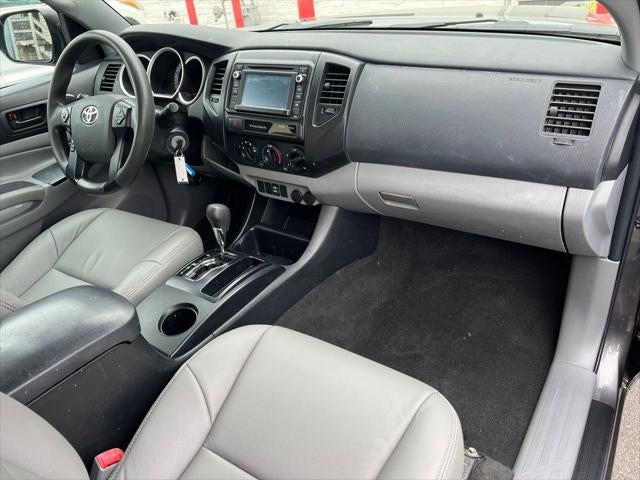 2015 Toyota Tacoma 2WD Access Cab I4 AT (Natl)
