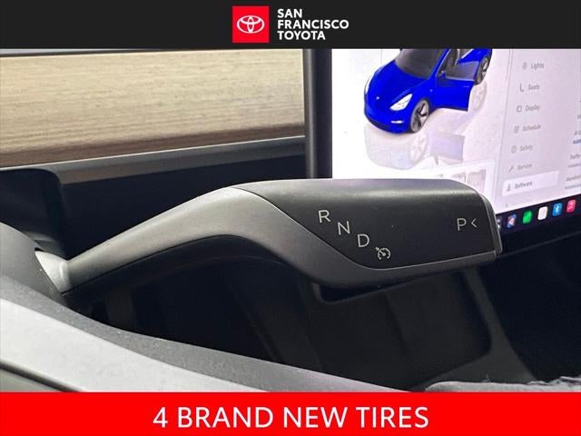 2023 Tesla Model 3 RWD