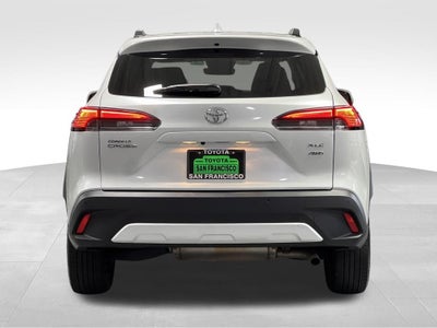 2023 Toyota Corolla Cross XLE