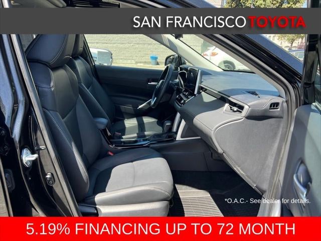 2024 Toyota Corolla Cross XLE