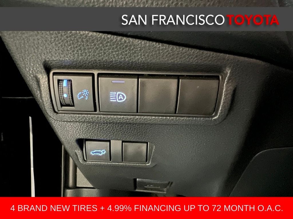 2022 Toyota Corolla Cross XLE